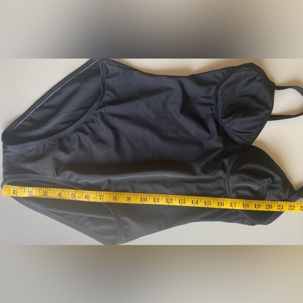 Shore Shapes Women’s V-Cut Black One-Piece Swimsuit w/ Thin Padding Size 10 - Picture 4 of 7